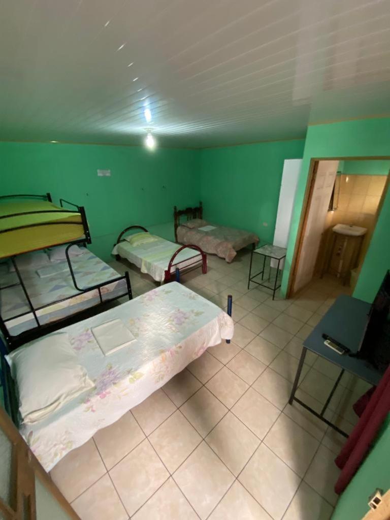 Hospedaje Catalinass Liberia Habitación foto